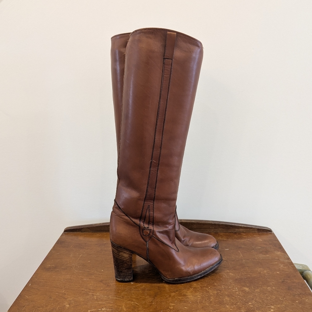 Vintage Brown Heeled Boots - Picture 11 of 11